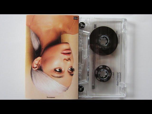 Ariana Grande - Sweetener / unboxing cassette /