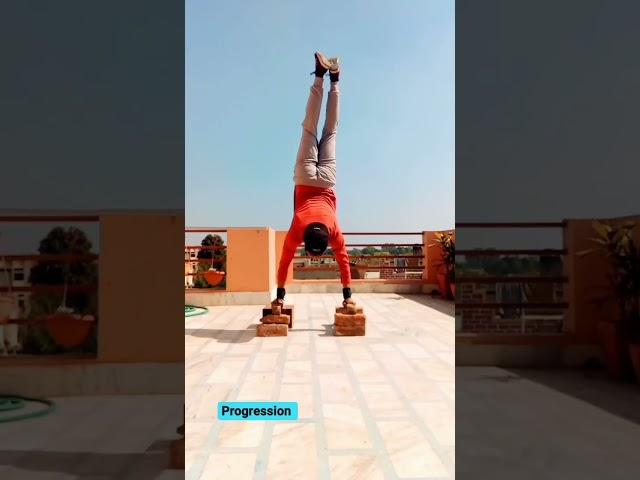 Hard moves#hardwork #handstandworkout #stability #stunt #priyesh #fullsuport #tuesdaymotivation