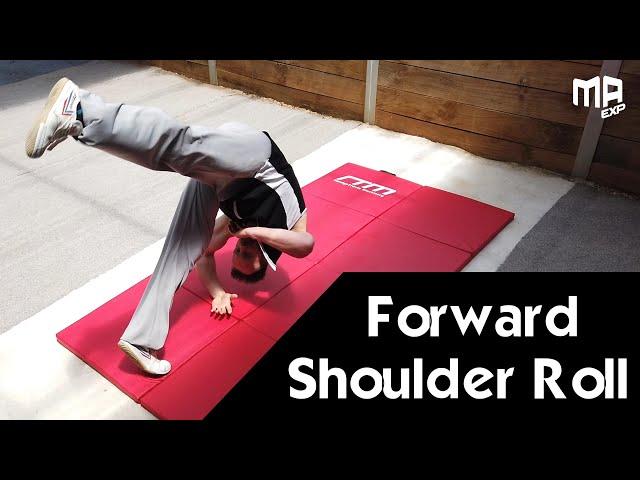One hand forward roll (Forward shoulder roll) - Martial Arts Falling Techniques