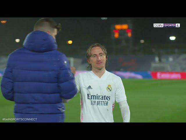 Modric to Pique - "Are you ready to go complain?"