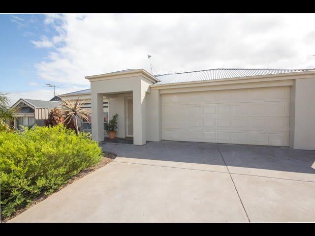 15 Hampshire Road Craigmore SA 5114