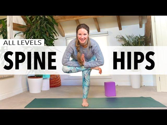 Yoga Flow For Spine & Hip Mobility - All Levels Yoga For Fexibility & Strength - YogaCandi