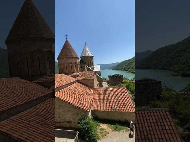 Круче видов я не видел️Крепость Ананури. Грузия  #отдыхвгрузии #путешествиепогрузии