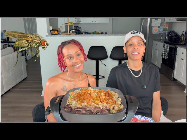ME, MY GIRLFRIEND AND A FLY DO A MUKBANG