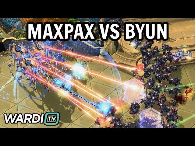 MaxPax vs ByuN (PvT) - WardiTV Mondays 2 [StarCraft 2]