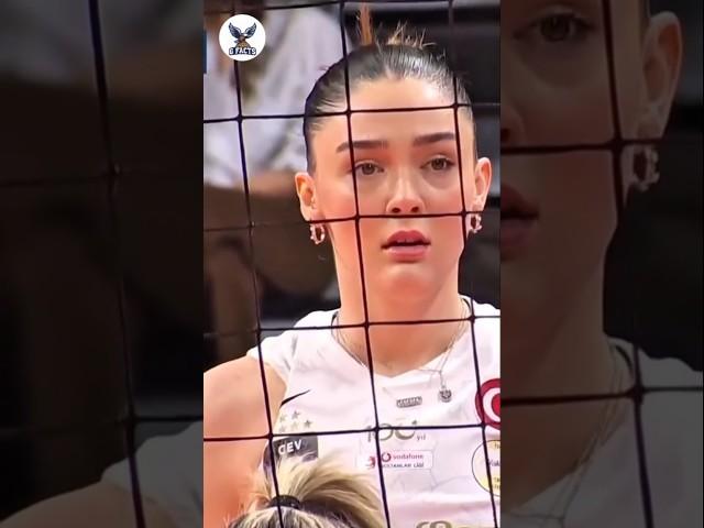 Zehra Gunes  back of net turkish  woman volleyballer #shorts#viral#zehragunes @Gfacts0