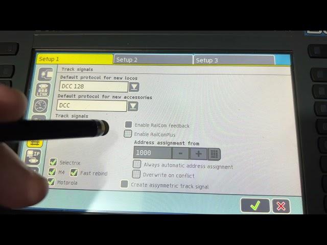 esu command station 50210 disable/enabling railcom question asked by David Howarth.