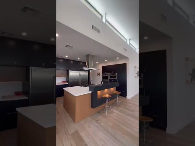 Phoenix, Arizona | 4  | 2.5 | 2,300 SqFt  | $1,400,000| #arizonarealtor #realestate #phoenix