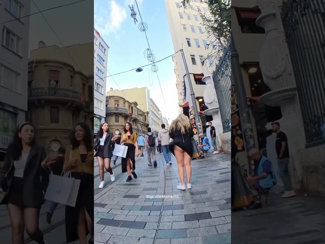 Windy Day on Istanbul’s Most Famous Street  | Walking Tour