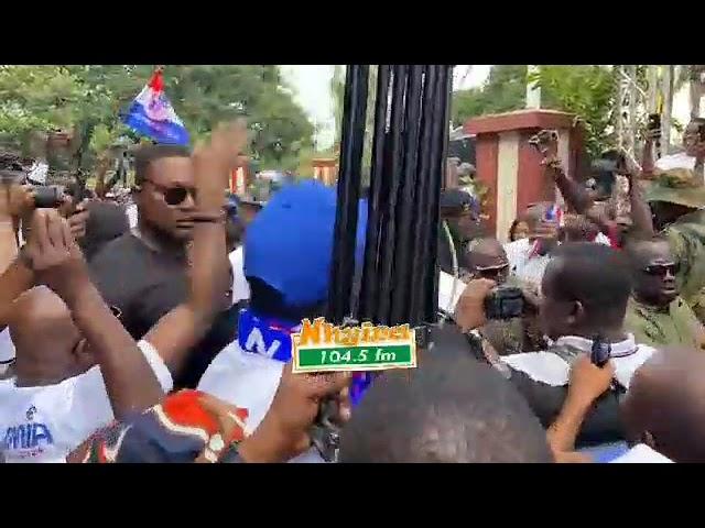 Dr. Bawumia and Napo arrive at Manhyia Palace ahead of the unveiling