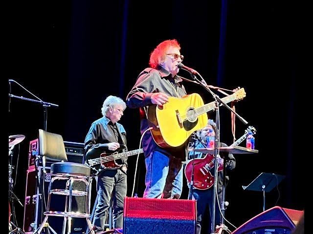 Front row of Don McLean performing his smash hit "Vincent" (Starry, Starry Night) in Honolulu 12/24