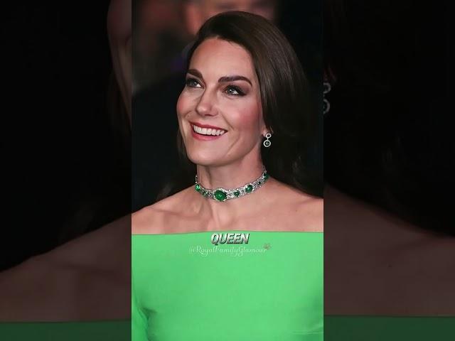 Catherine DAZZLES  in Iconic Green Gown at Earthshot Prize