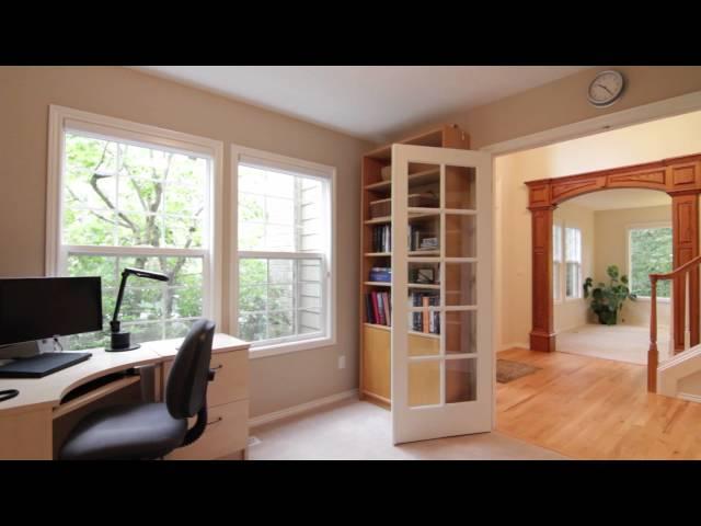 Portland Oregon Real Estate Video Tour - 11322 SW Meadowlark Ln., Beaverton, OR 97007