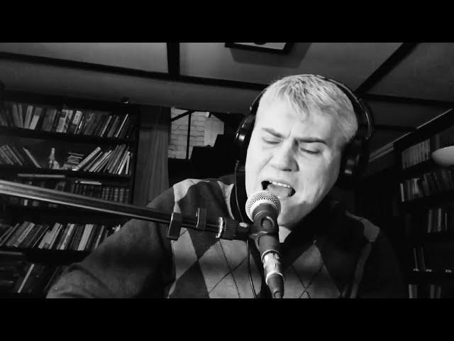 Песня "Женское сердце" - автор и исполнитель Андрей Аверьянов.