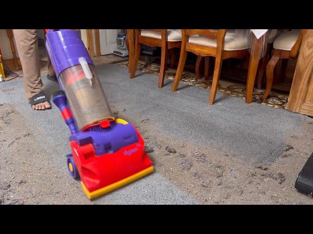 Dyson DC01 De Stijl vacuum cleaner - Performance testing