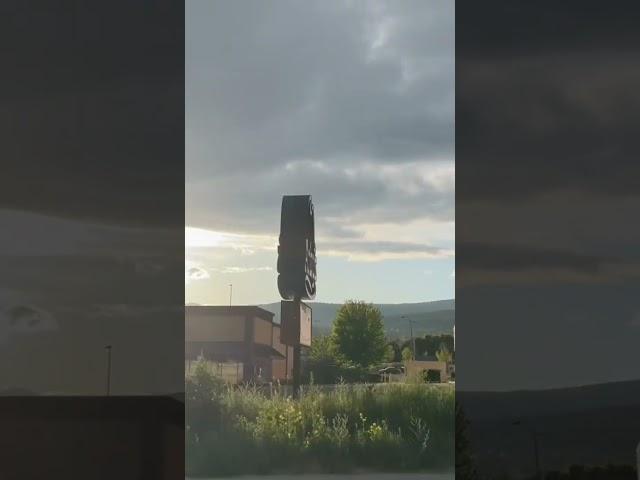 End of an ugly day the sun comes out! ￼ #viralvideo #damnview#shortsviral#sunset#video#vlog#spring