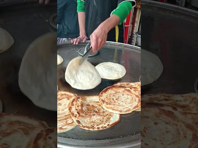 Lachay Dar Parathay of Quetta Tea Ghouri Town - Islamabad Pakistan