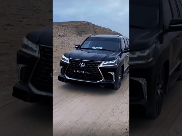 Lexus LX 570 внедорожник который сочетает в себе комфорт и возможности.