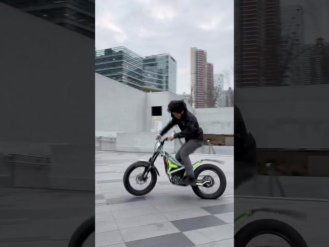 #攀爬摩托 #电动越野 #街攀 #极限运动