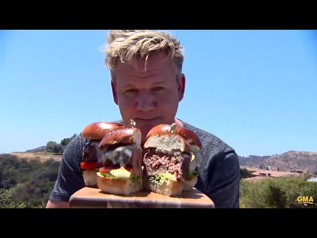 Gordon Ramsay's perfect burger tutorial | GMA