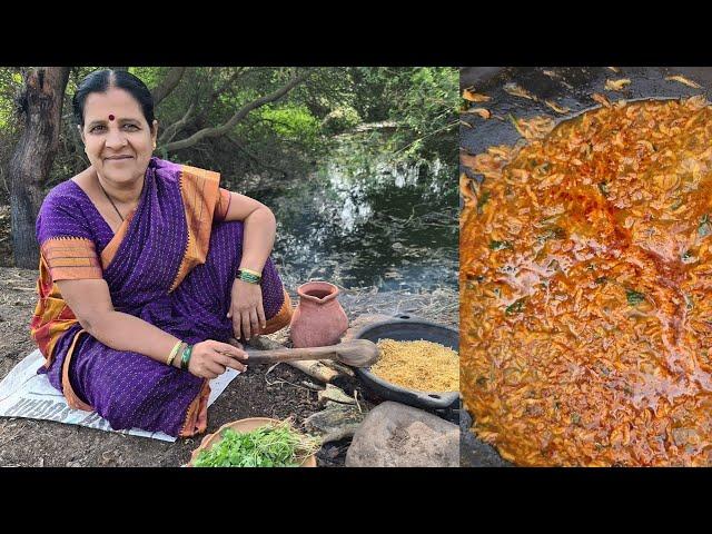 तोंडाला पाणी सोडणारं झणझणीत गावरान चवीचं सुकटचे कालवण | Dry pranws curry | Sukat Recipe | Gavran