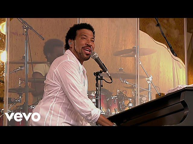 Lionel Richie - Easy (Live At The New Orleans Jazz & Heritage Festival, 2006)