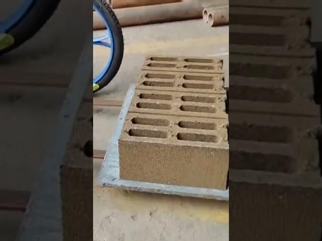 popular cheap automatic cement concrete hollow block making machine