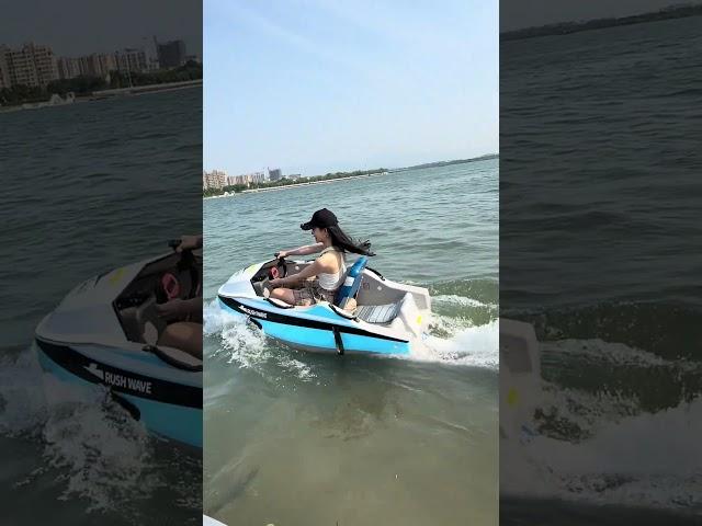 RUSH WAVE  BOAT，The waves are coming out #rushwave  #Surfing #kartboat #rushwaveboat