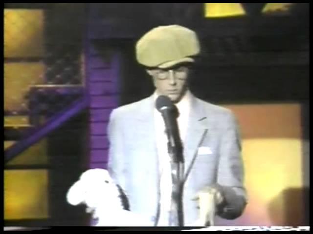 Comedy - Smothers Brothers Host Young Commedians - Harry Anderson  imasportsphile