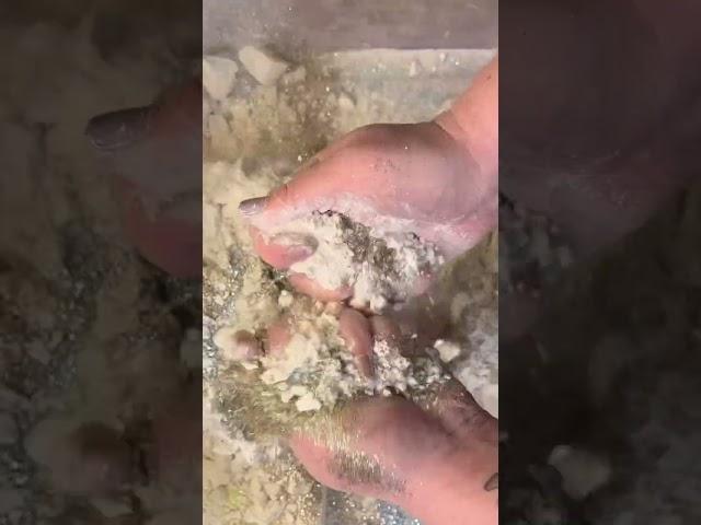 Sparkly gym chalk glitter bomb #shorts #crushingasmr #gymchalkasmr