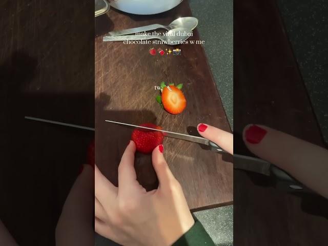 they look gross but they were sooo good - #dubaichocolate #viralfood #trend #strawberries #baking
