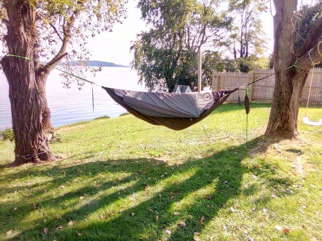 *** Gear Test*** Ridge Outdoors winter cover on my Hammock Gear zippered bug net hammock....IT FITS!