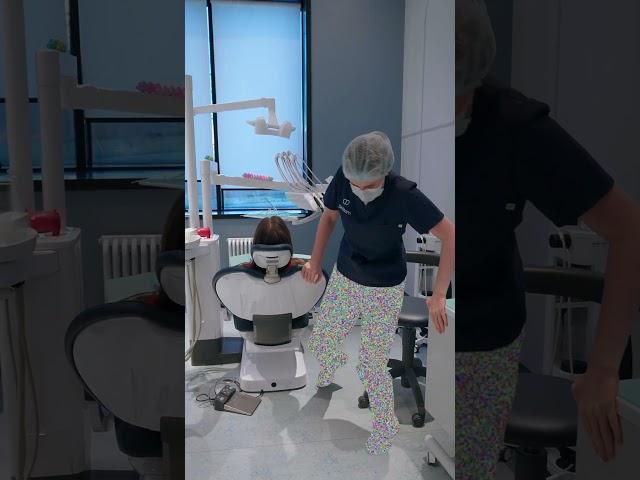 Ошибка 404: ноги не найдены зато у всех пациентов: белоснежная улыбка и хорошее настроение 