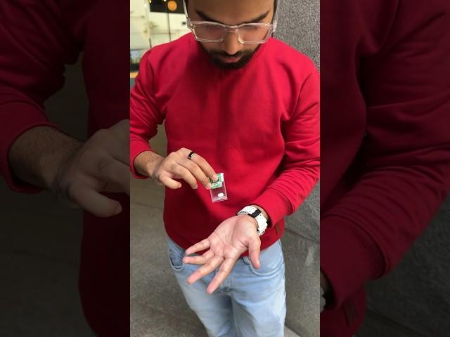 Watch the tic tac #magic #crazy #illusion #insane #tictac #impossible #visual #mindblown #magician