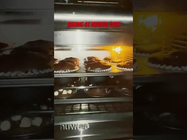 Baking at nuwave oven #nuwave #baking #cookies #cookiedough #cupcake
