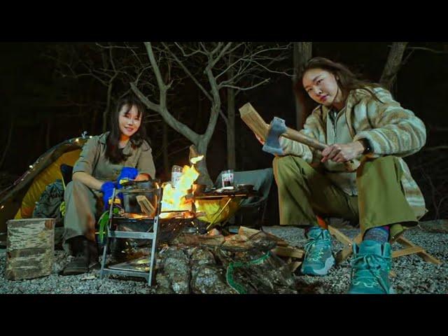 What happens in a camping when two girls they have seen for the first time (with.Han Hye-jin)