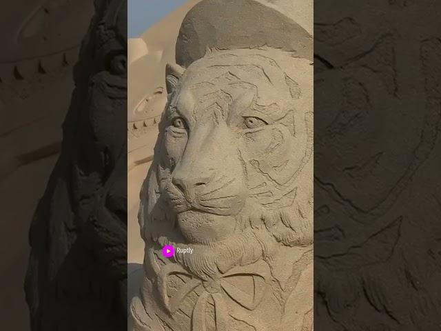 Посетители фестиваля песчаных скульптур насладились  композициями участников #песок #корея