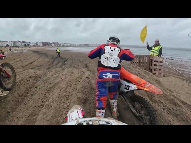 Weymouth beach race, race 1 vets over 40