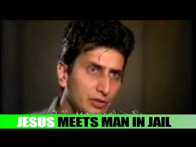 JESUS VISITS Muslim MAN in JAIL MUST SEE