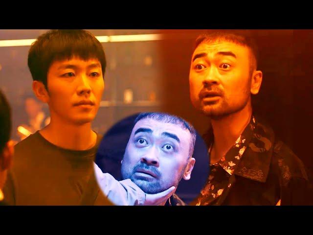 惡霸在酒吧欺負窮小夥，誰知小夥竟是黑幫大佬，惡霸頓時嚇癱！#cdrama #我叫赵甲第2 #逆袭 #复仇