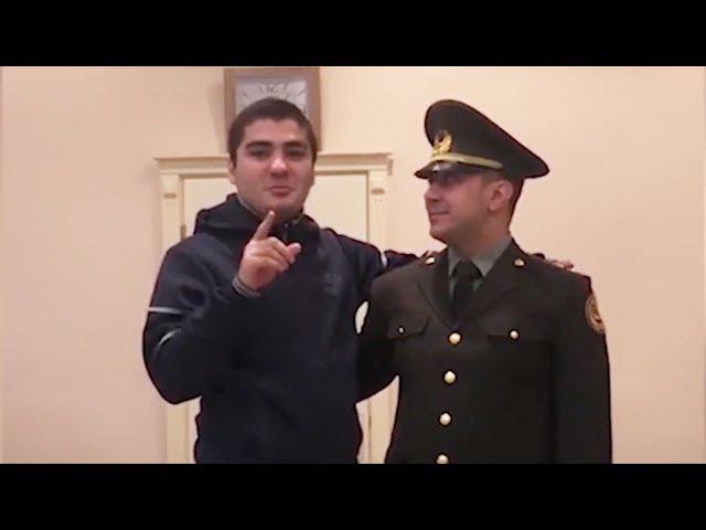 Mehman Hüseynov Əli Abdalovla barışdı- Həbsxanadan görüntülər