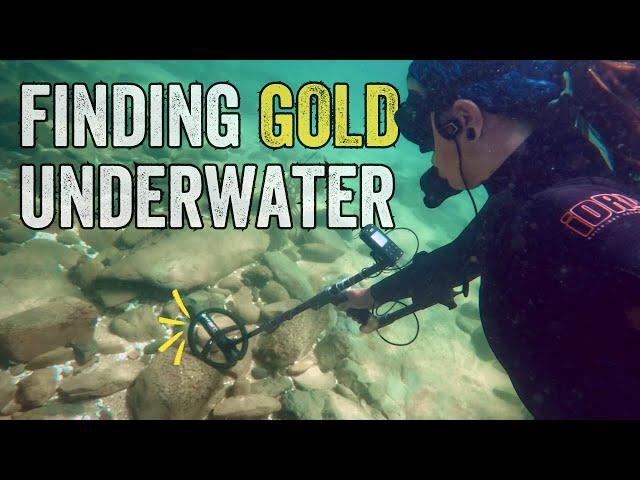 Unbelievable Finds while Underwater Metal Detecting!!