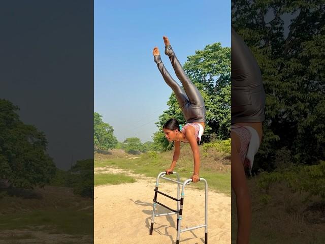 Amazing handstand stool balance  #yogapractice #fitness #ytshorts ￼