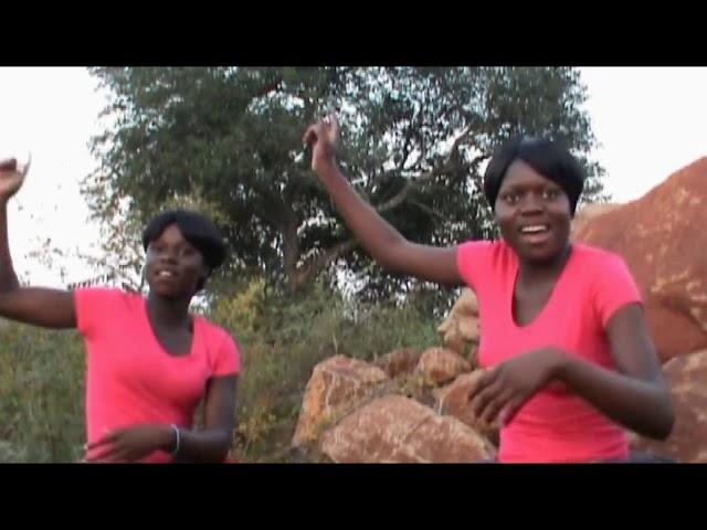 Oscar Makamu na Majuvani Sisters - Dyondzo (Official Music Video)