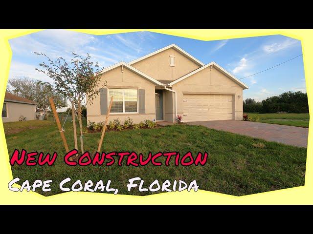 Cape Coral Florida Homes For Sale / New Construction Cali floor plan 4 BD / 2 Baths /1828 SQFT