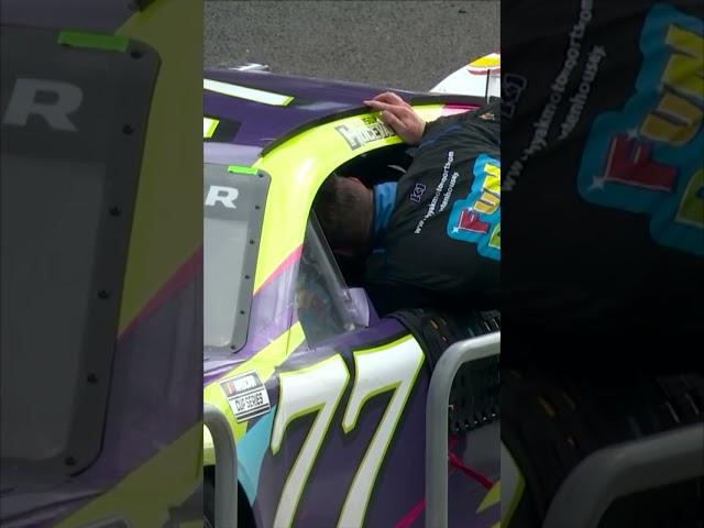 Stenhouse has words for Hocevar 