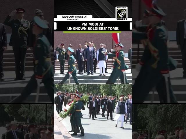 PM Modi lays wreath at the Tomb of the Unknown Soldiers in Moscow