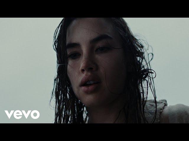 Isamaya Ffrench, Sam Thomas - Mantle (Official Video)