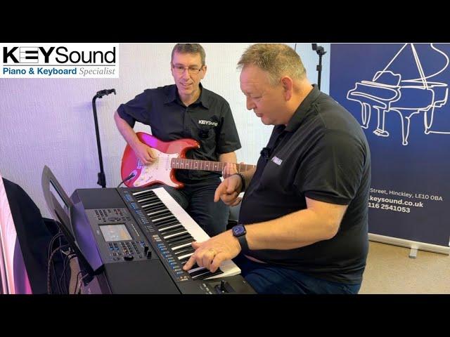 Yamaha PSR-SX920 - A Keyboard That Isn't Just For Keyboard Players! Great Features For Guitarists!