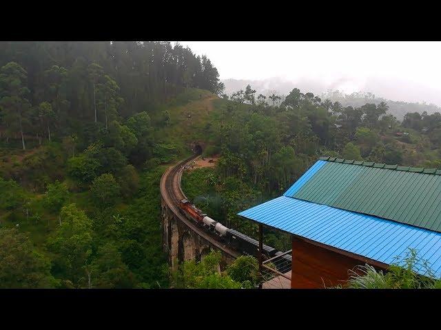 Visit Sri Lanka - Ella Nine Arch Bridge - Train caught with rain